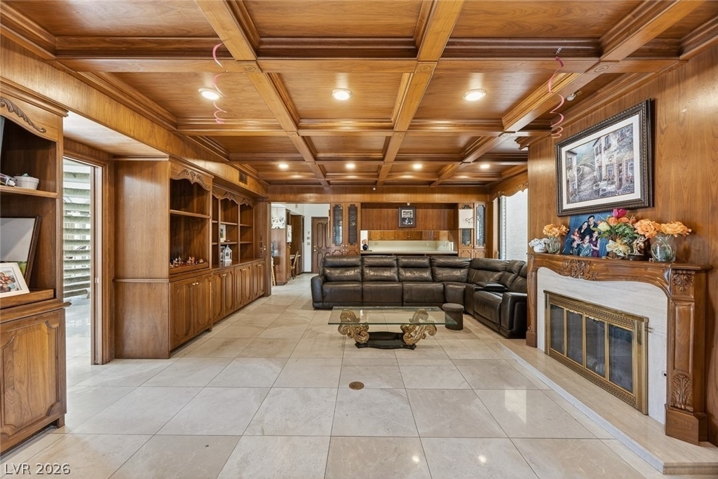 2834 Queens Courtyard - Photo 6