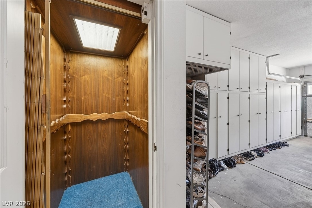 2834 Queens Courtyard - Photo 44