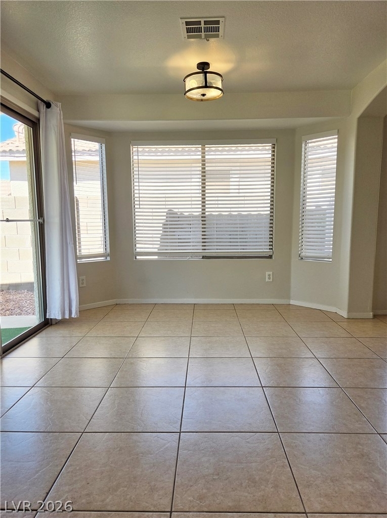 4931 Lunetto Avenue - Photo 14