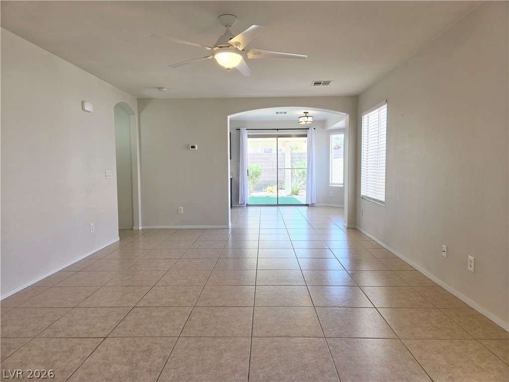 4931 Lunetto Avenue - Photo 8