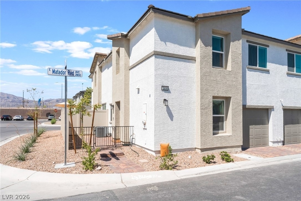 2830 Matador Red Avenue - Photo 16