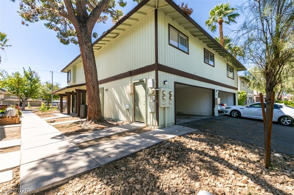 1486 Elizabeth Avenue - Photo 27