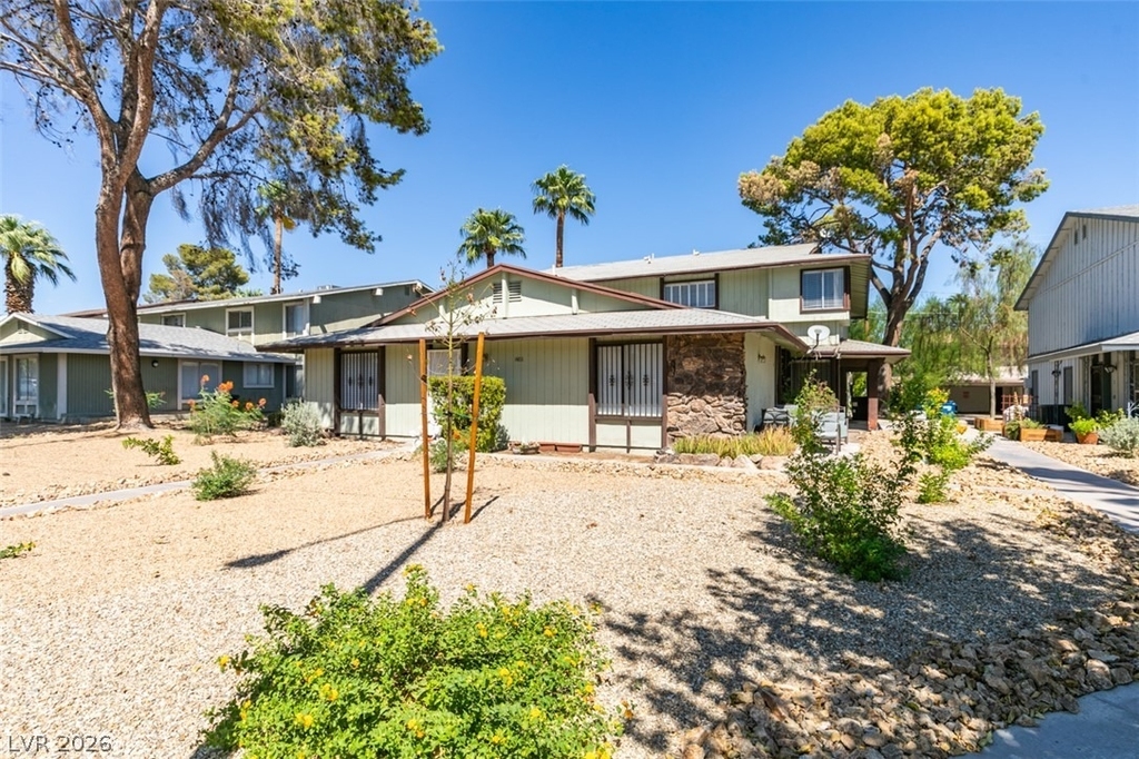 1486 Elizabeth Avenue - Photo 1