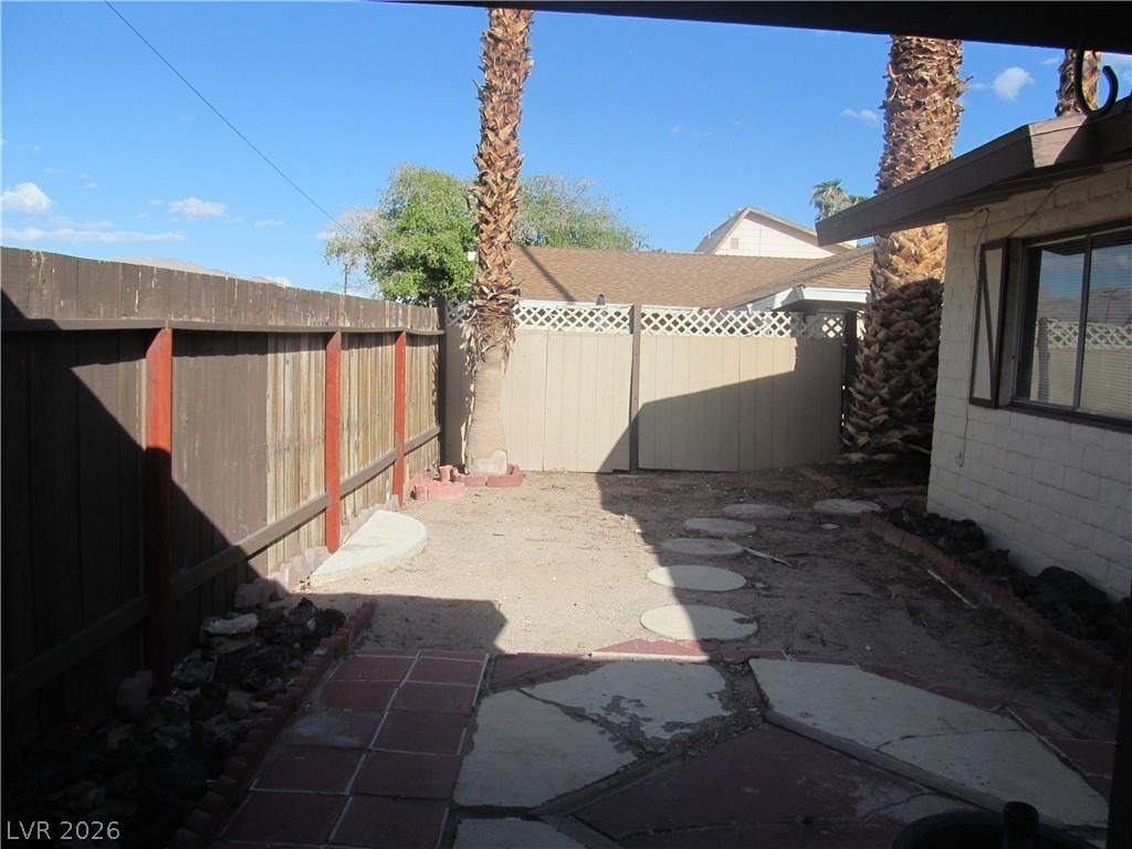 2835 Natalie Avenue - Photo 2