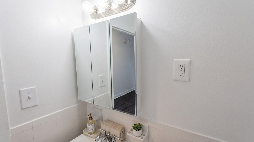 3333 Broadway - Photo 5