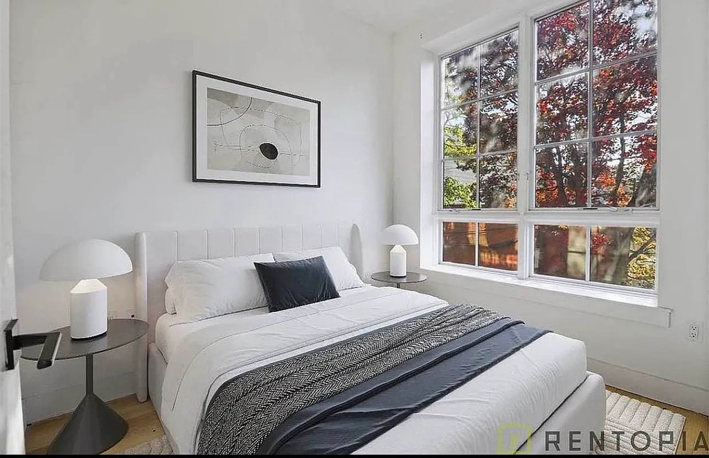 894 Bushwick Avenue 5A - Photo 1