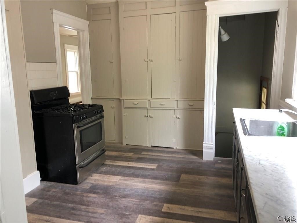 139 Strong Avenue - Photo 5