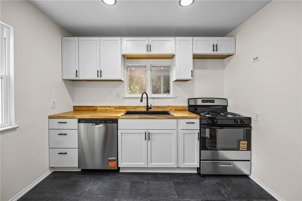 20 Duke St - Photo 1