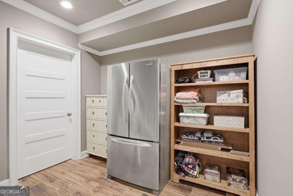 8205 Applewood Court - Photo 27