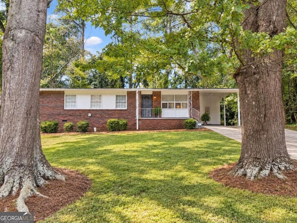 2319 Collier Drive - Photo 1