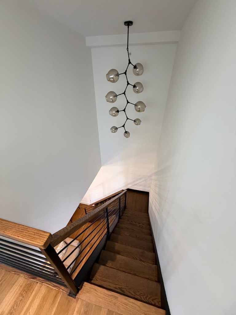 245 West 25th Street - Photo 4