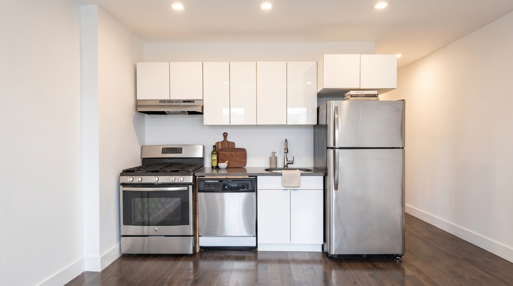 3620 Broadway - Photo 6