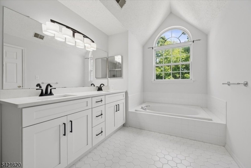 82 Hancock Dr - Photo 31