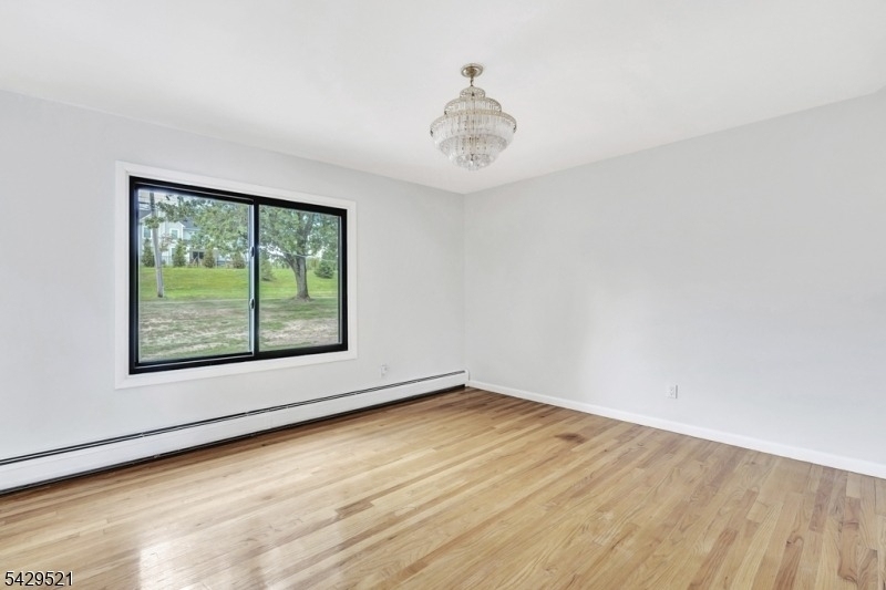 136 Carlough Rd - Photo 20