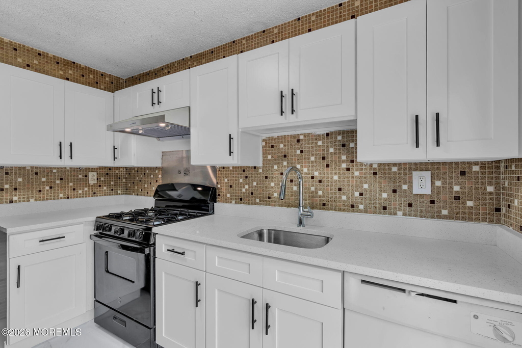 173 Stowe Street - Photo 22