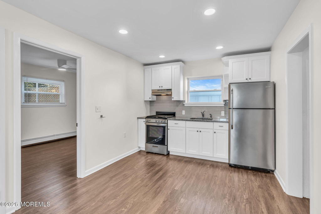 1411 3rd Avenue - Photo 8