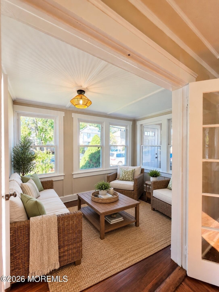 39 E Sunset Avenue - Photo 4