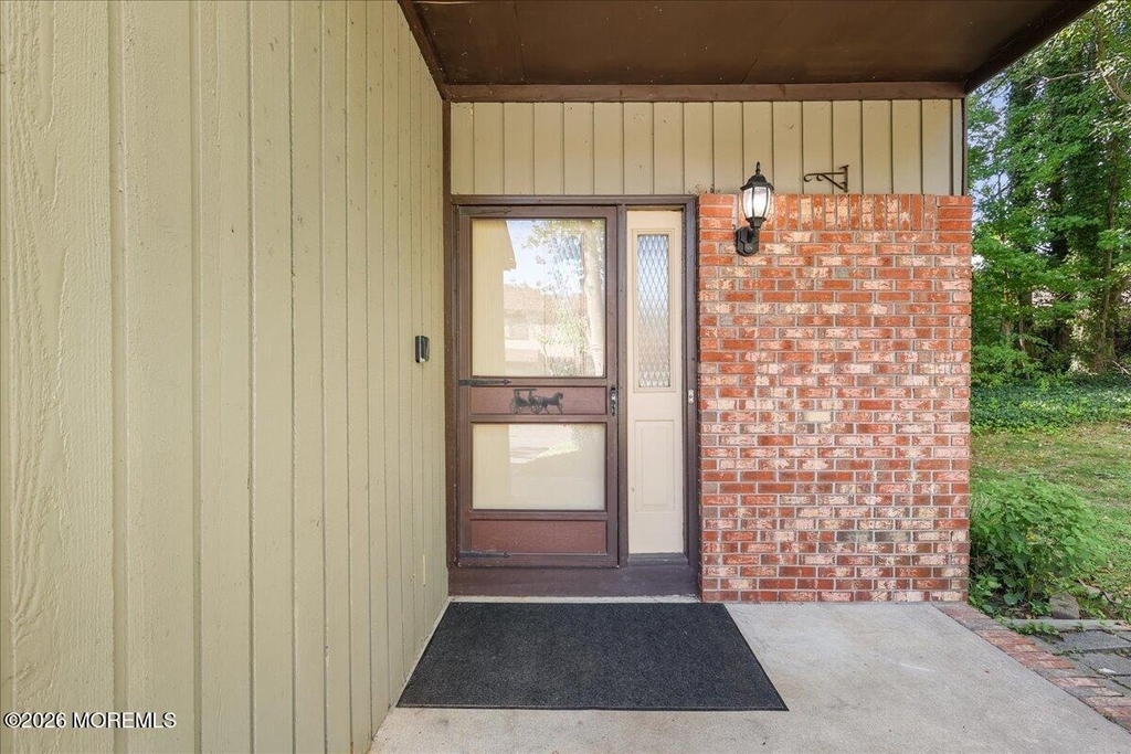 188 Heywood Court - Photo 5