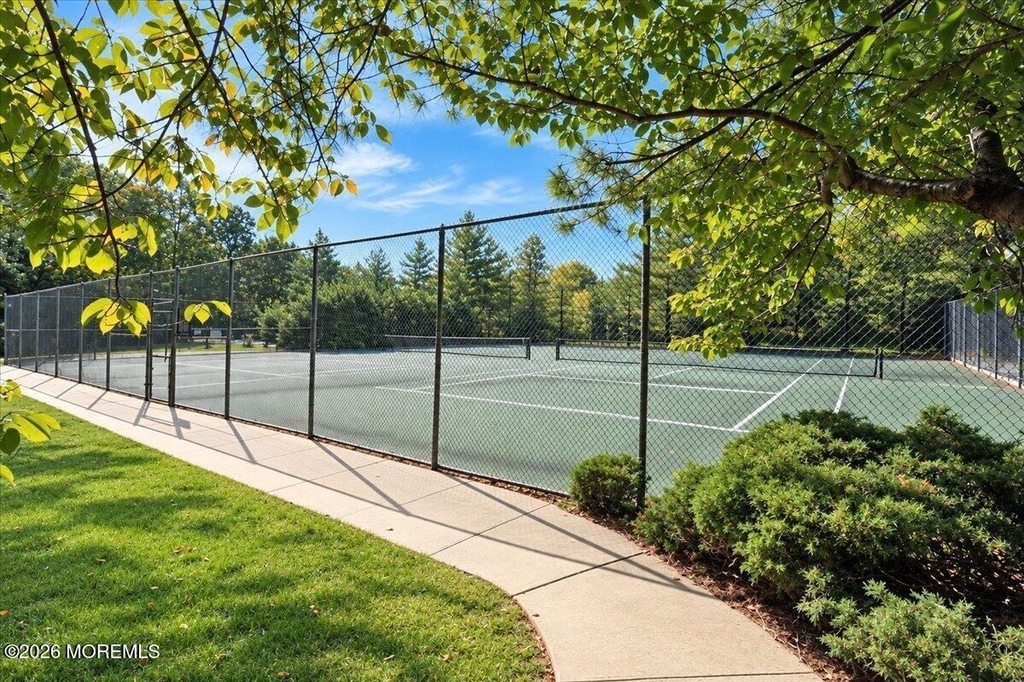 188 Heywood Court - Photo 31