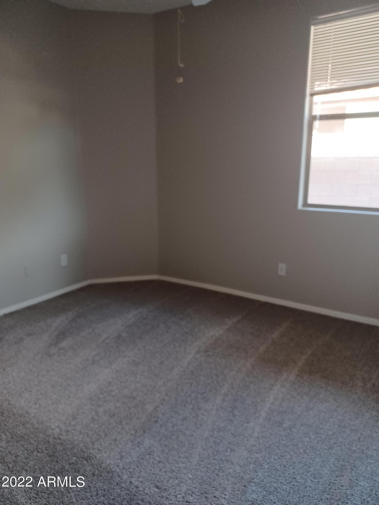 16953 W Bristol Lane - Photo 7