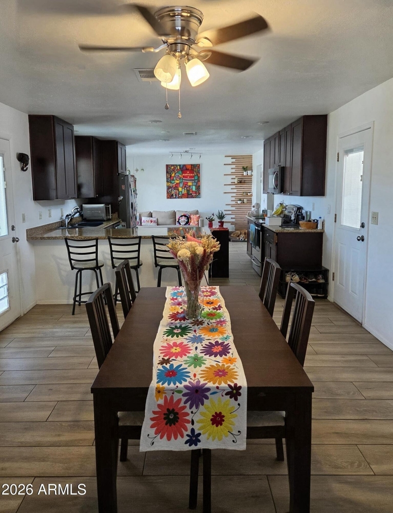 308 E Ellis Drive - Photo 6