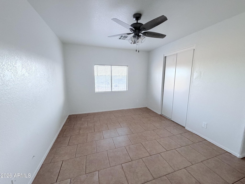1199 E Omega Drive - Photo 3