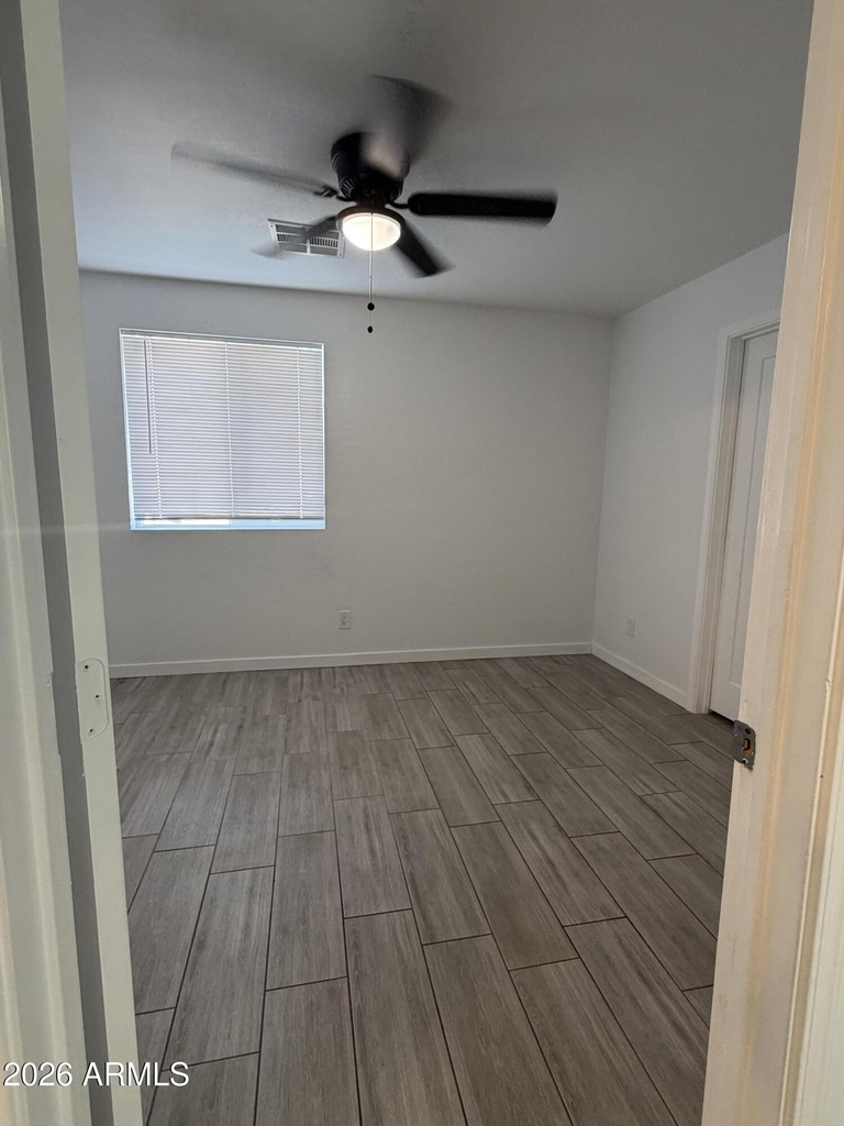 3643 W Garfield Street - Photo 8