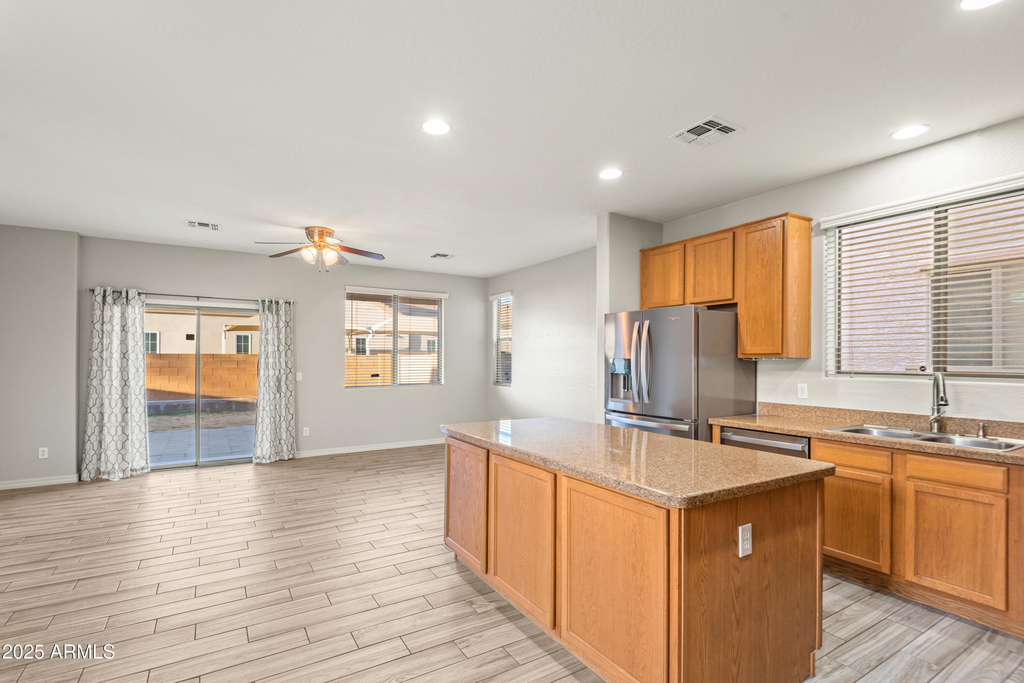 14772 W Riviera Drive - Photo 9