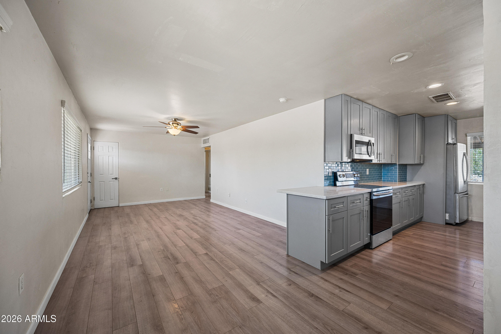 1022 W Elna Rae Street - Photo 11