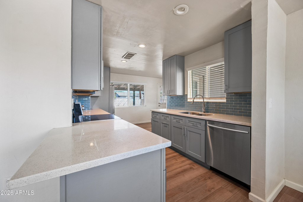 1022 W Elna Rae Street - Photo 12