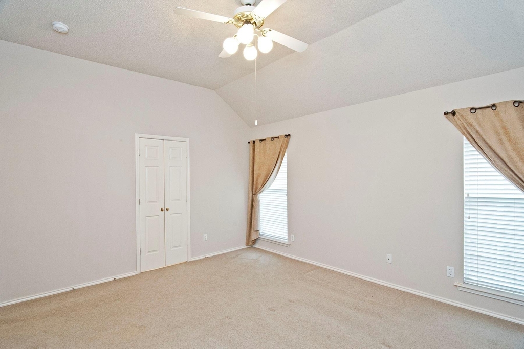 7757 Lancelot Road - Photo 19