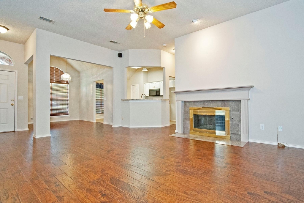 7757 Lancelot Road - Photo 11