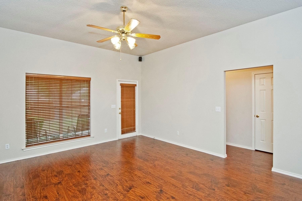 7757 Lancelot Road - Photo 13
