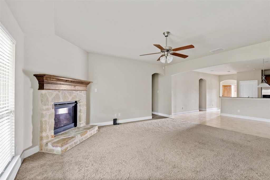 808 Kinghaven Drive - Photo 9