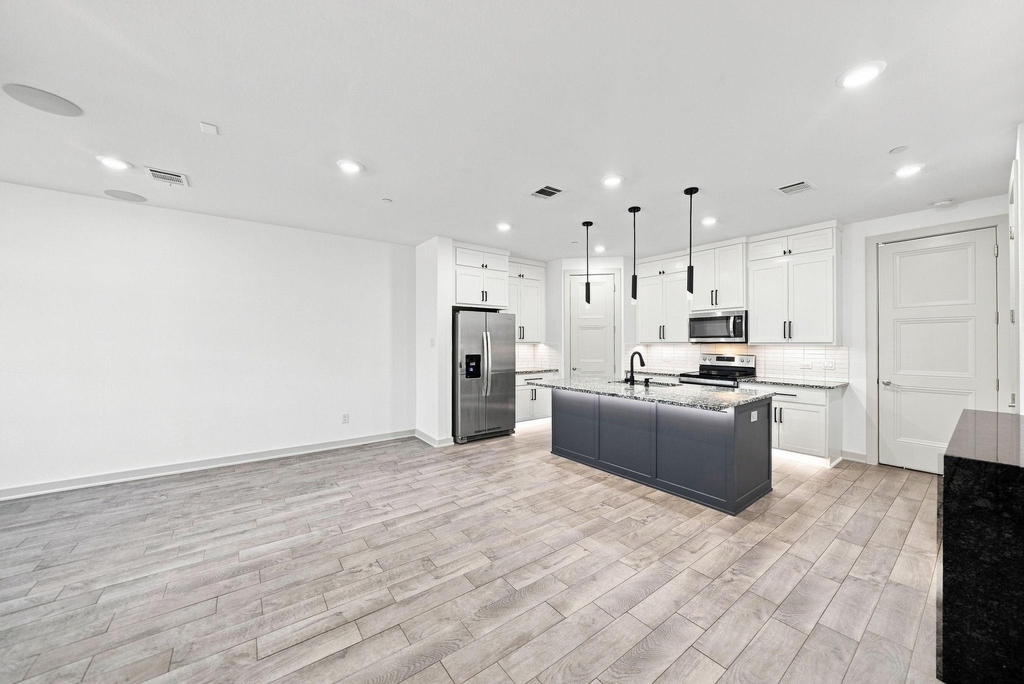 1652 Jessica Drive - Photo 13