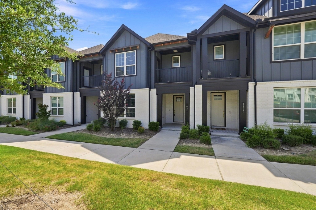 1652 Jessica Drive - Photo 29
