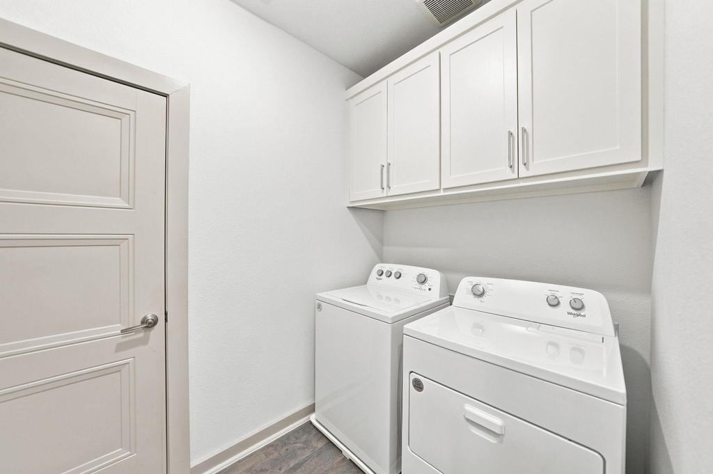 1652 Jessica Drive - Photo 18