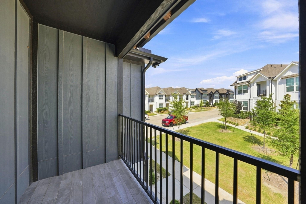 1652 Jessica Drive - Photo 22