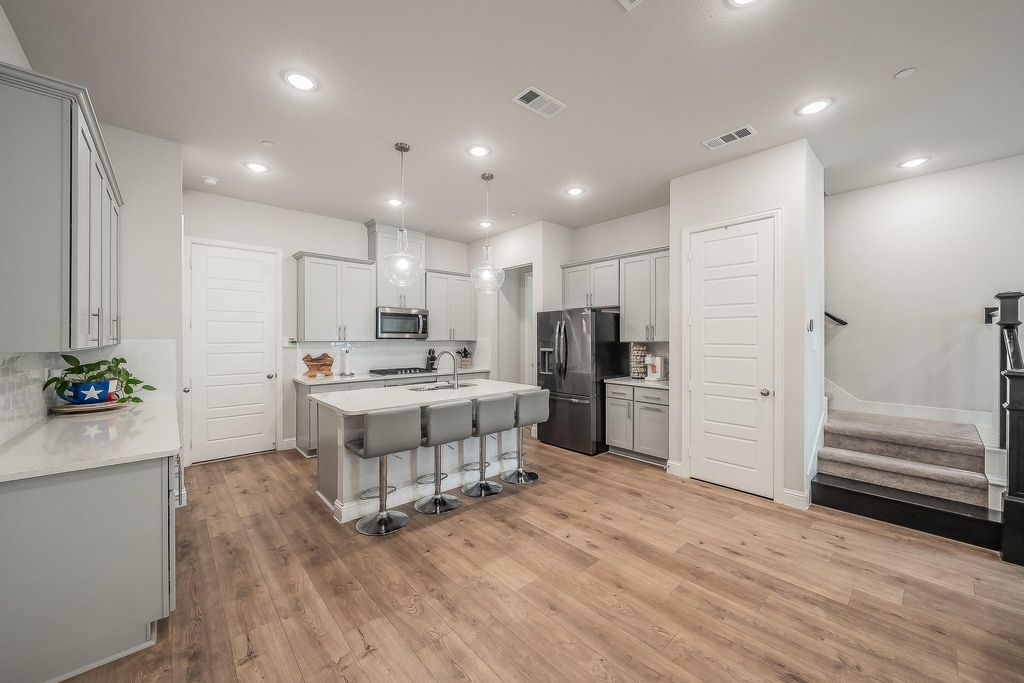 12933 Couture Drive - Photo 5