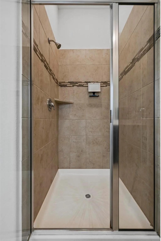602 Brock Drive - Photo 18