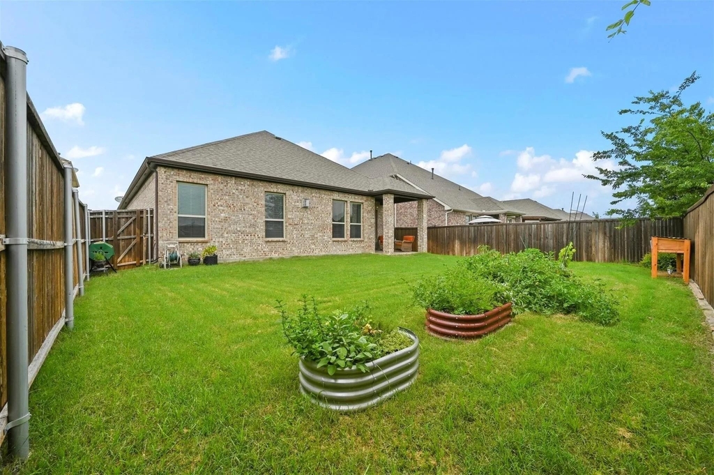 602 Brock Drive - Photo 28