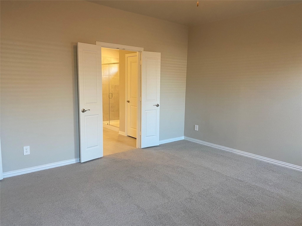 2129 Mustang Way - Photo 18