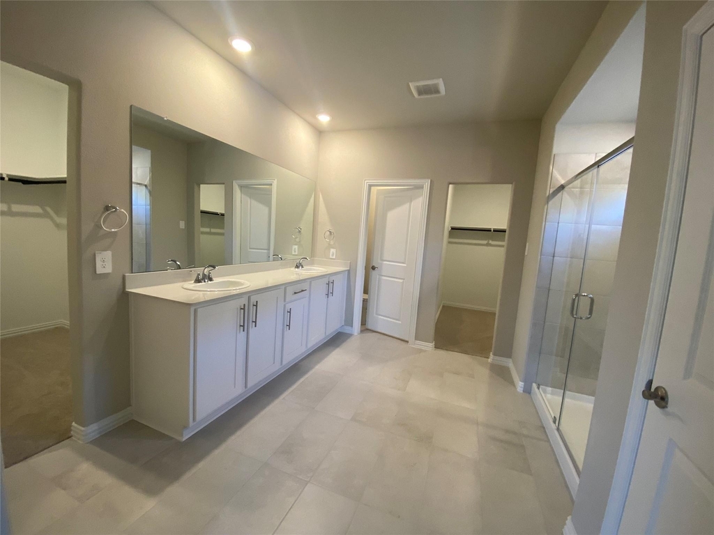 2129 Mustang Way - Photo 20