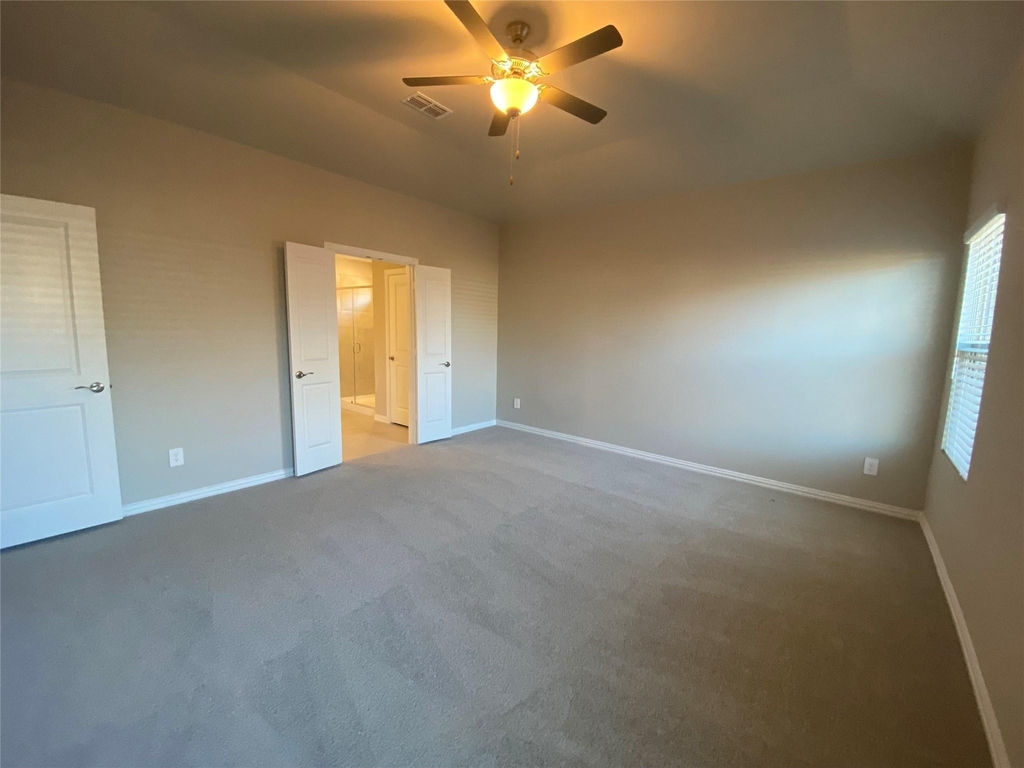 2129 Mustang Way - Photo 22