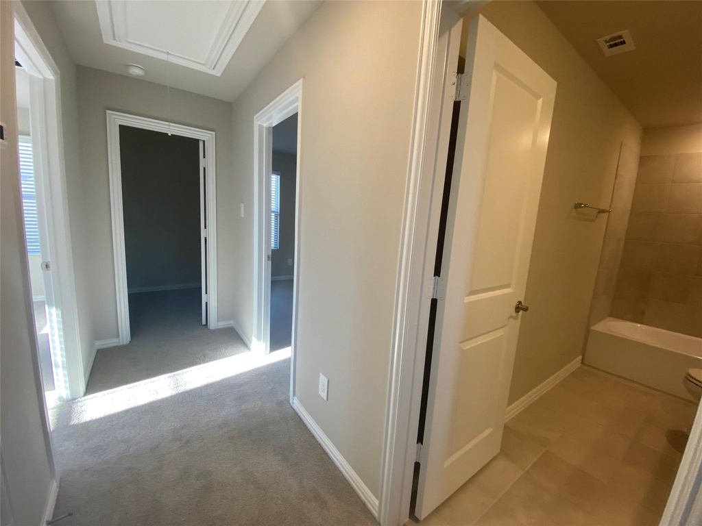 2129 Mustang Way - Photo 35