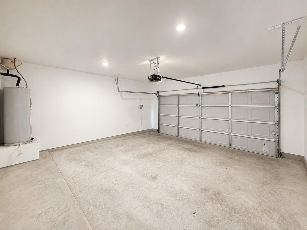 715 Roanoke Drive - Photo 26