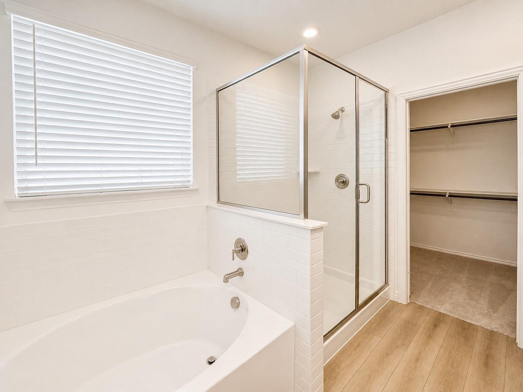 715 Roanoke Drive - Photo 13