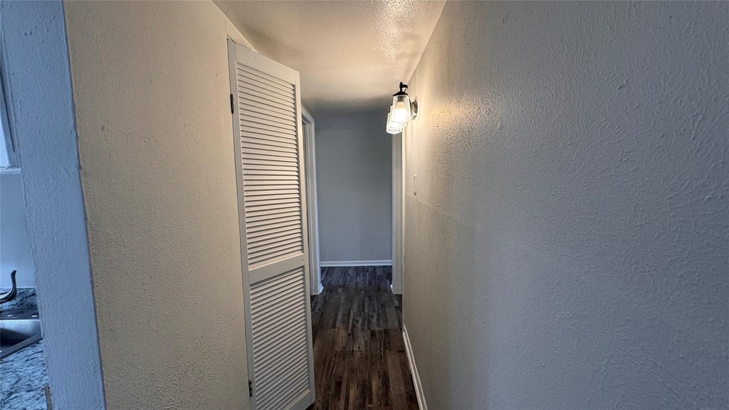 1247 Seminole Drive - Photo 10