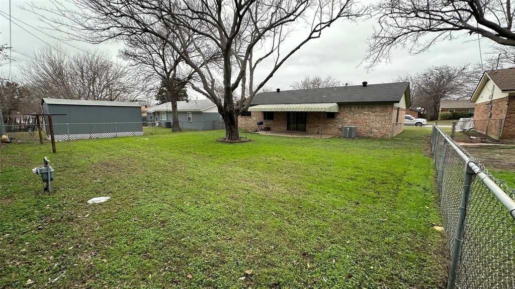 5916 Kary Lynn Drive S - Photo 10