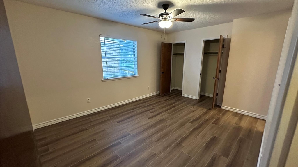 5916 Kary Lynn Drive S - Photo 21